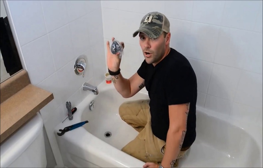 Causes And Dangers Of Water Leaks On Residential Properties